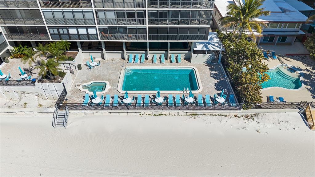 15462 Gulf Boulevard, Unit 601 Madeira Beach, FL 33708 - Photo 40 of 40 a view of a living room with a garden and plants