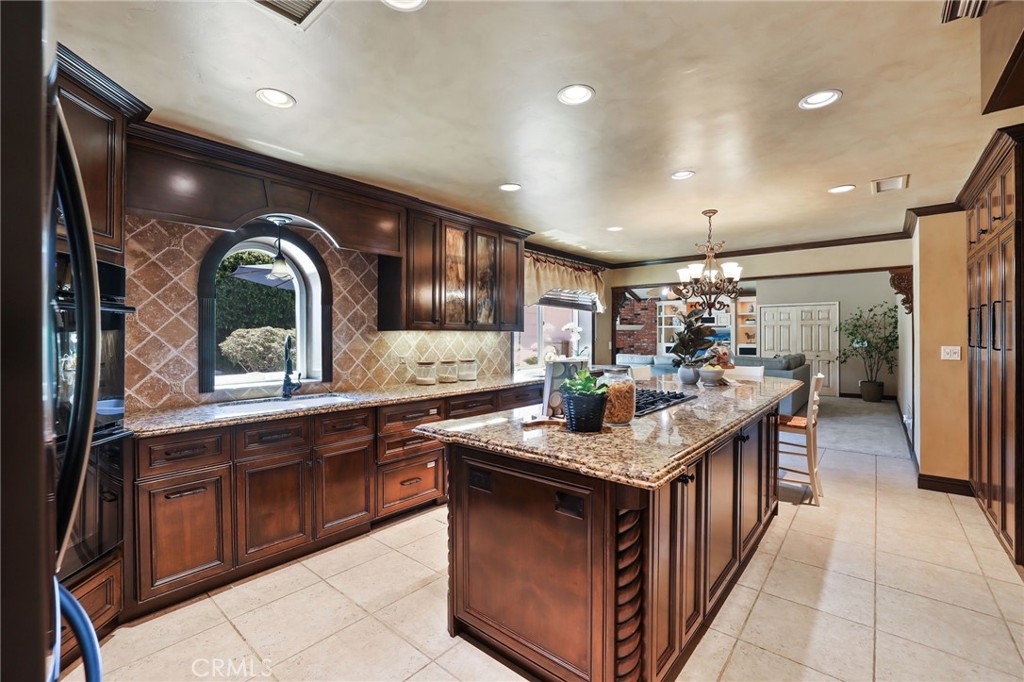 11672 Foster Road Rossmoor, CA 90720 - Photo 17 of 43