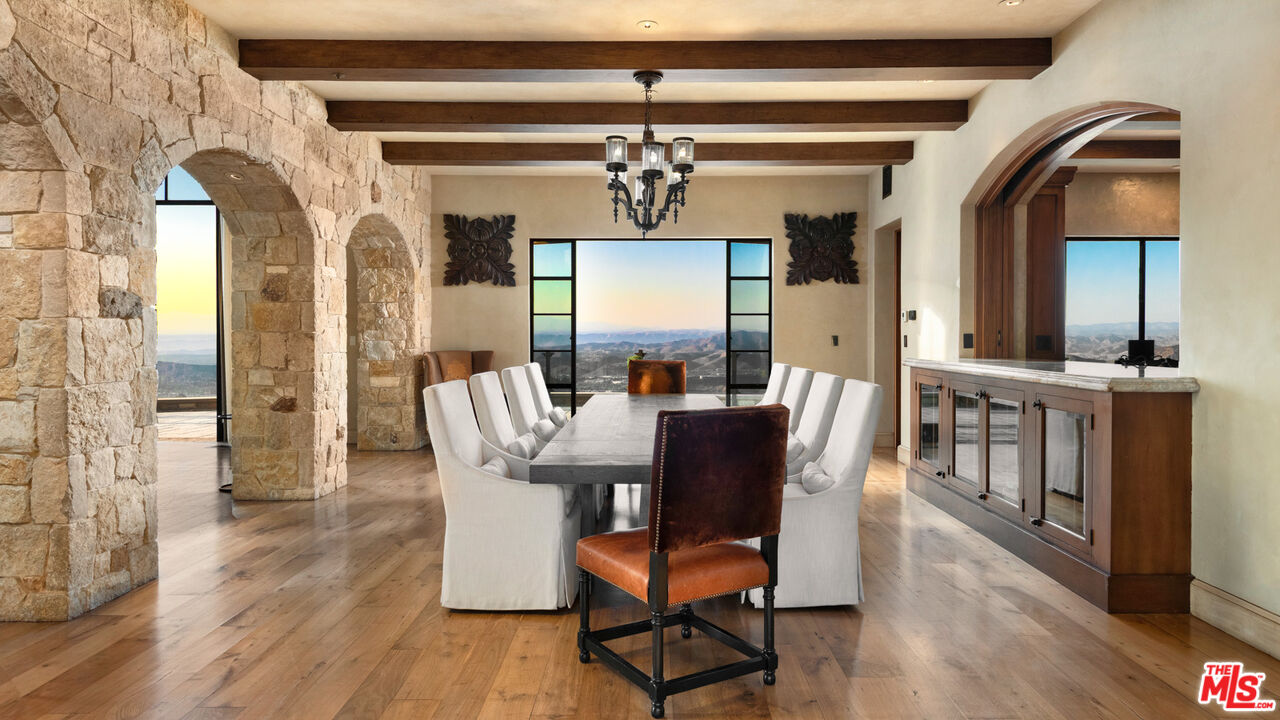 340 Kanan Dume Road Malibu, CA 90265 - Photo 17 of 57