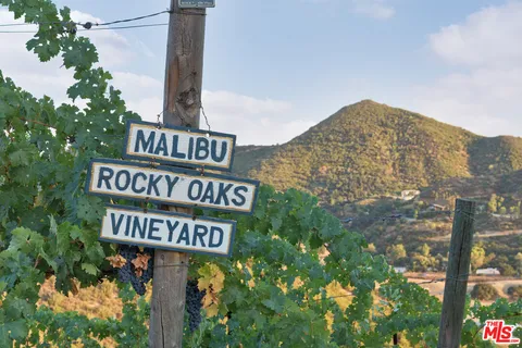 $21,000,000 | 340 Kanan Dume Road, Malibu, CA 90265