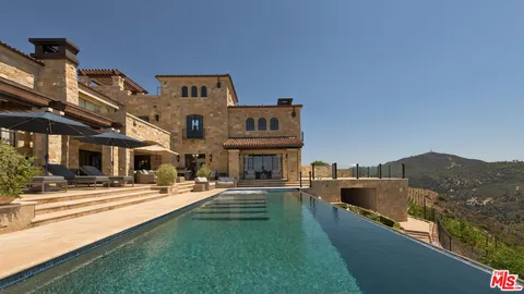 $21,000,000 | 340 Kanan Dume Road, Malibu, CA 90265