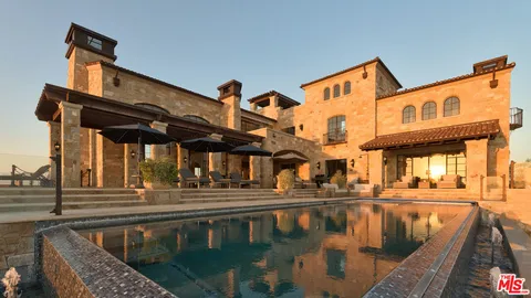 $21,000,000 | 340 Kanan Dume Road, Malibu, CA 90265