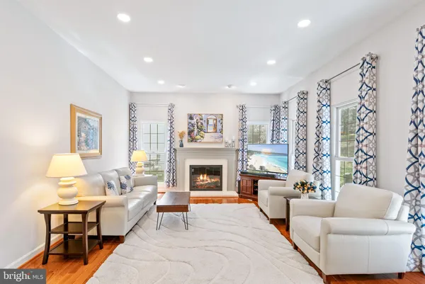 $829,000 | 2803 Shadowridge Drive, Olney, MD 20832