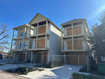 $1,799,888 | 716 East 25th Street, Houston, TX 77008