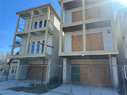 $1,799,888 | 716 East 25th Street, Houston, TX 77008