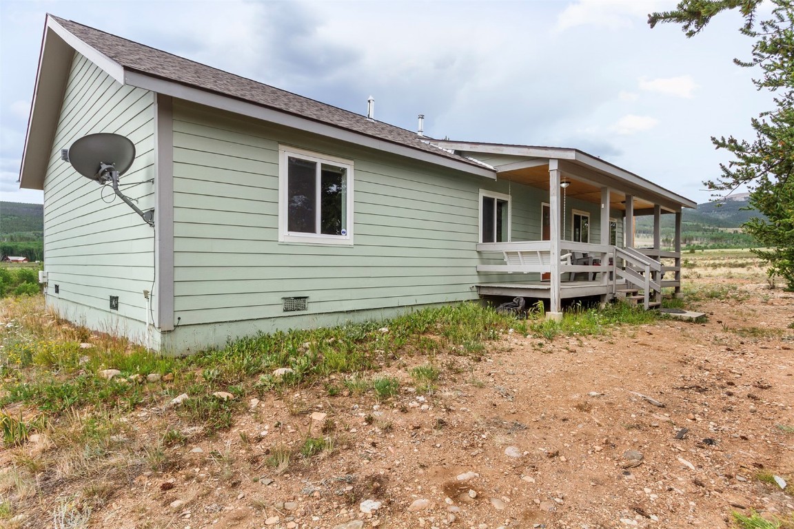 485 High Creek Road Fairplay, CO 80440 - Photo 28 of 32 a front view of a house with garden