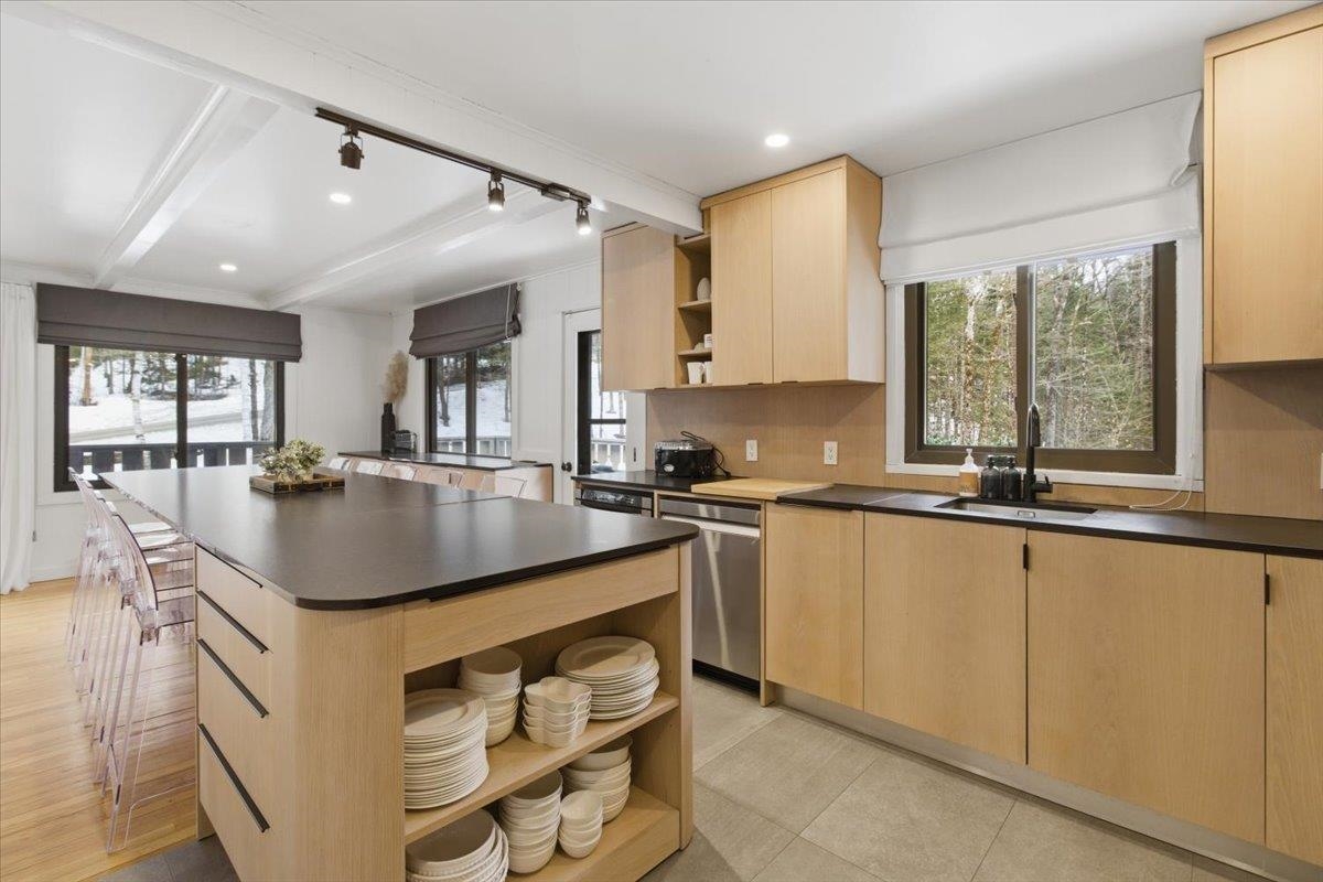 41-43 Cranberry Hill Road Winhall, VT 05340 - Photo 12 of 58