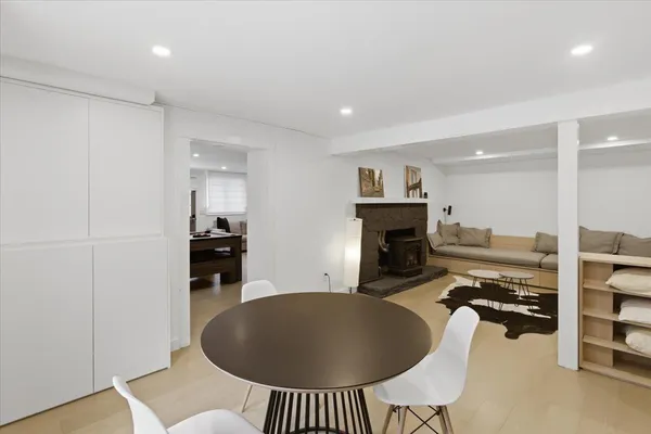 $979,000 | 41-43 Cranberry Hill Road, Winhall, VT 05340