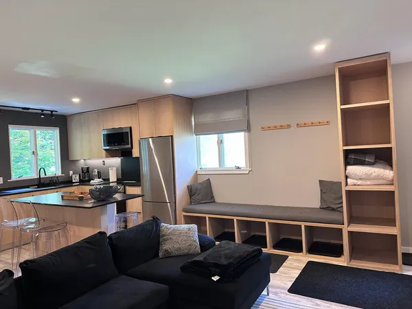 $979,000 | 41-43 Cranberry Hill Road, Winhall, VT 05340