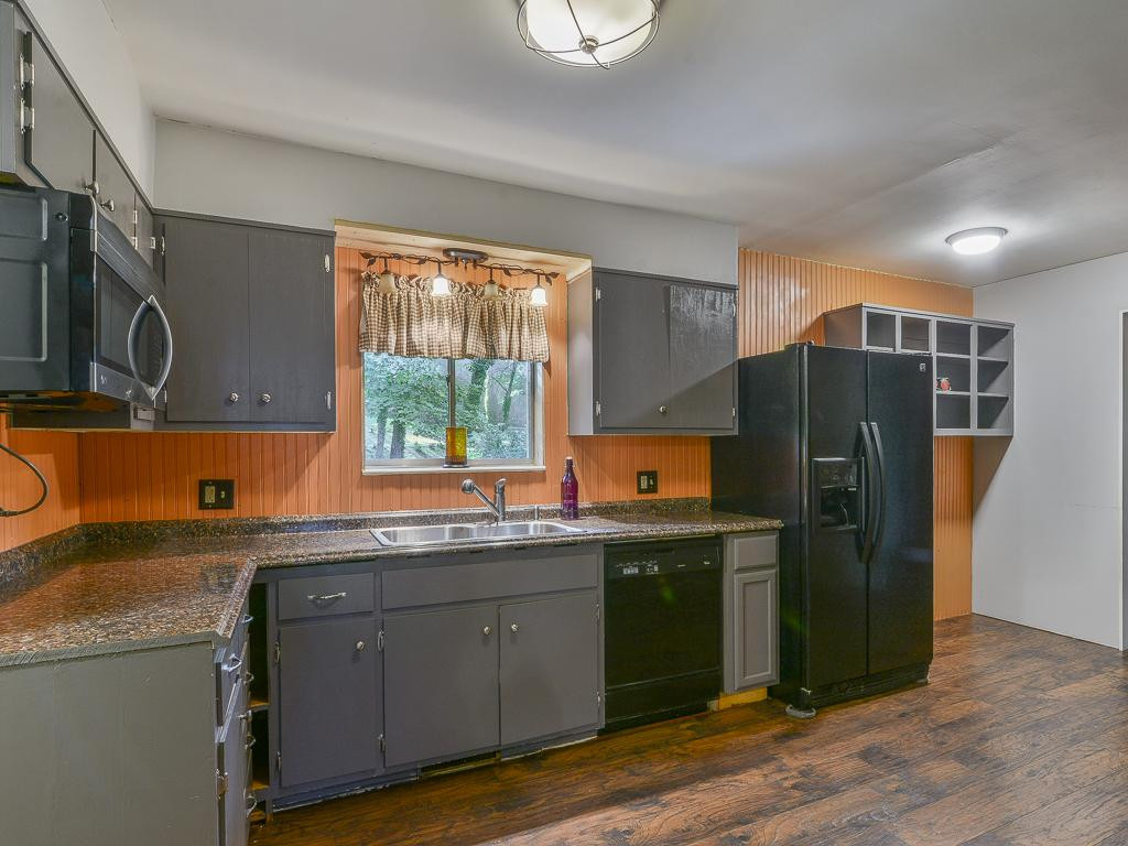 4413 Chickasaw Road Kingsport, TN 37664 - Photo 11 of 36 Photo 11