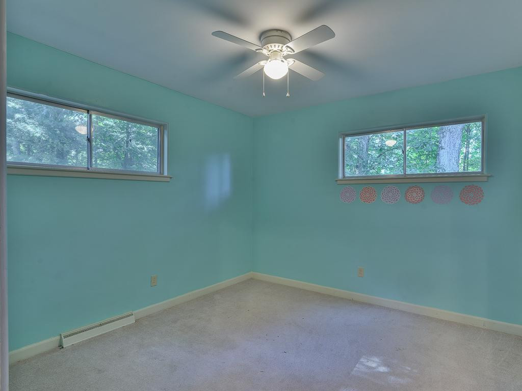 4413 Chickasaw Road Kingsport, TN 37664 - Photo 26 of 36 Photo 26