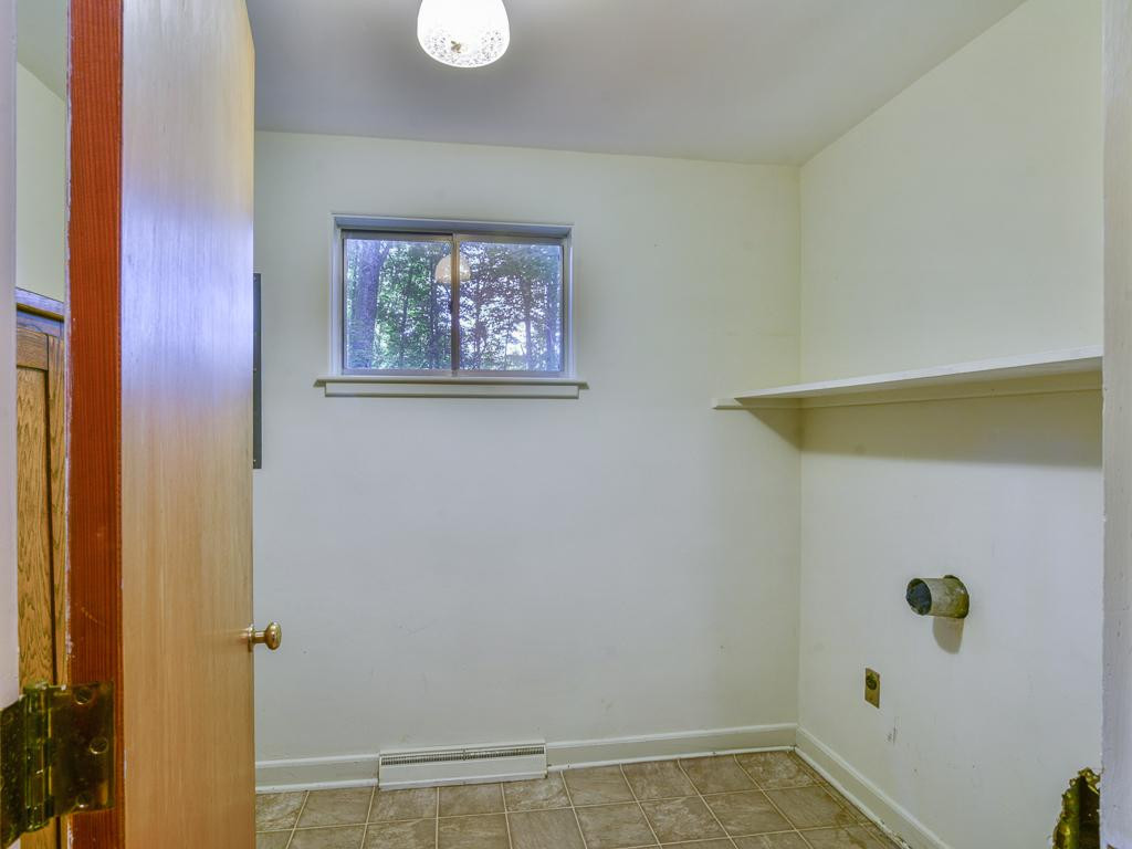 4413 Chickasaw Road Kingsport, TN 37664 - Photo 31 of 36 Photo 31