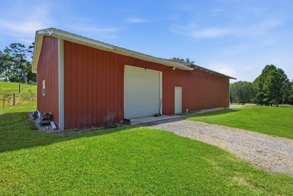 350 Piney Point Road Spring City, TN 37381 - Photo 11 of 82
