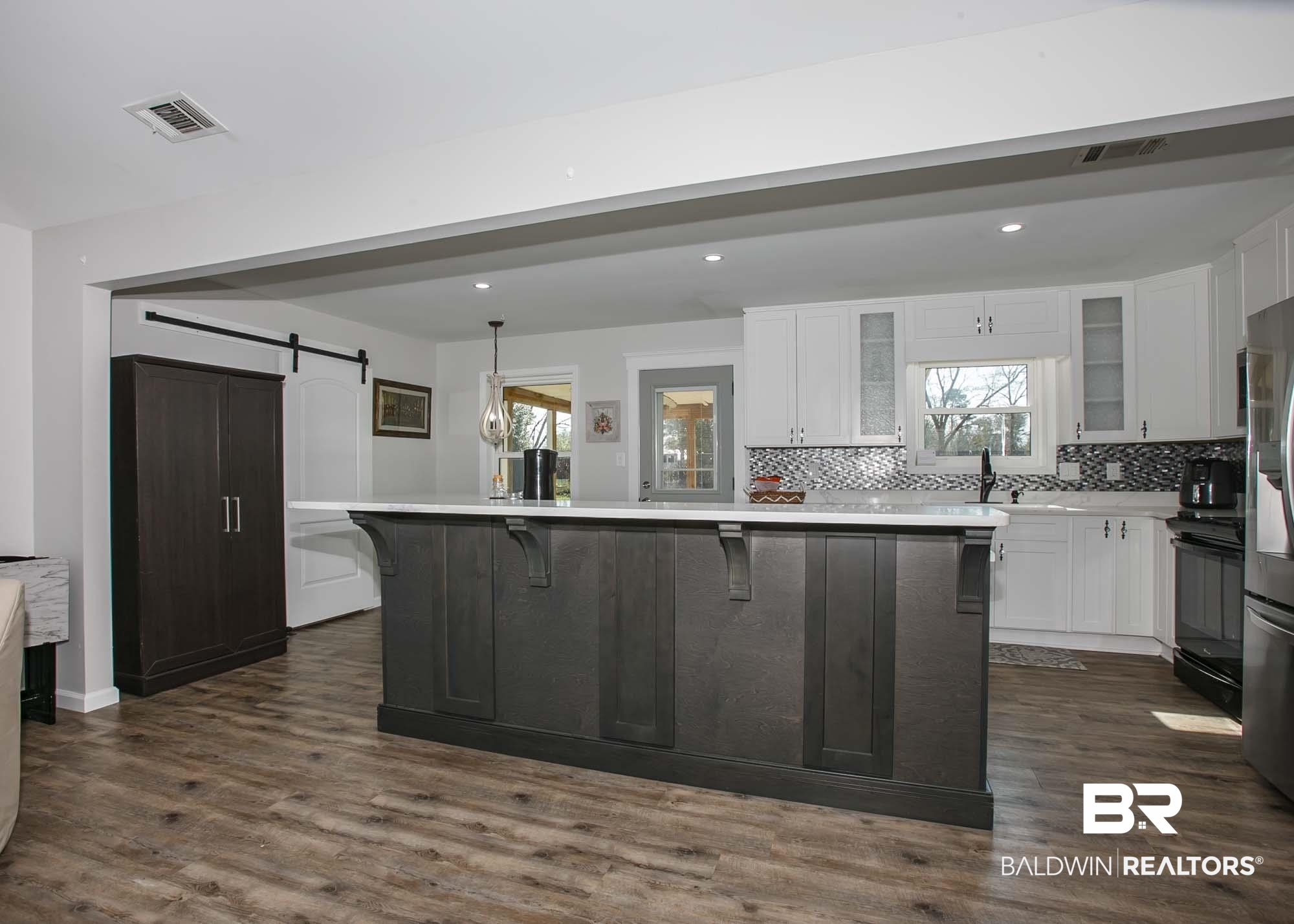 19 Magnolia Circle Foley, AL 36535 - Photo 6 of 34 Kitchen