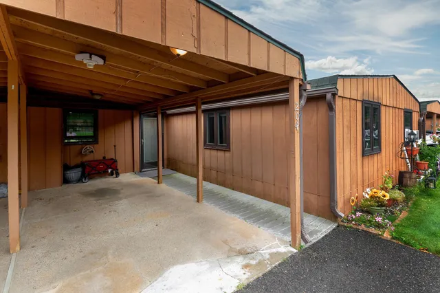 $149,900 | 2286 28th Avenue Southwest, Unit 204, Pine River, MN 56474