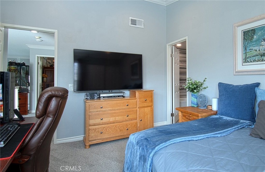 81 Pasto Rico Rancho Santa Margarita, CA 92688 - Photo 25 of 49 Upstairs bedroom has room to spread out!
