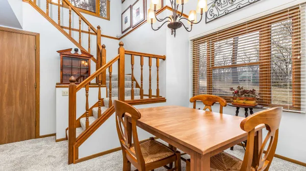 $299,900 | 63 Oak Glen Drive, Galena, IL 61036