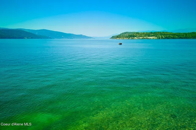 $2,895,000 | 171 Idaho Country Road, Hope, ID 83836