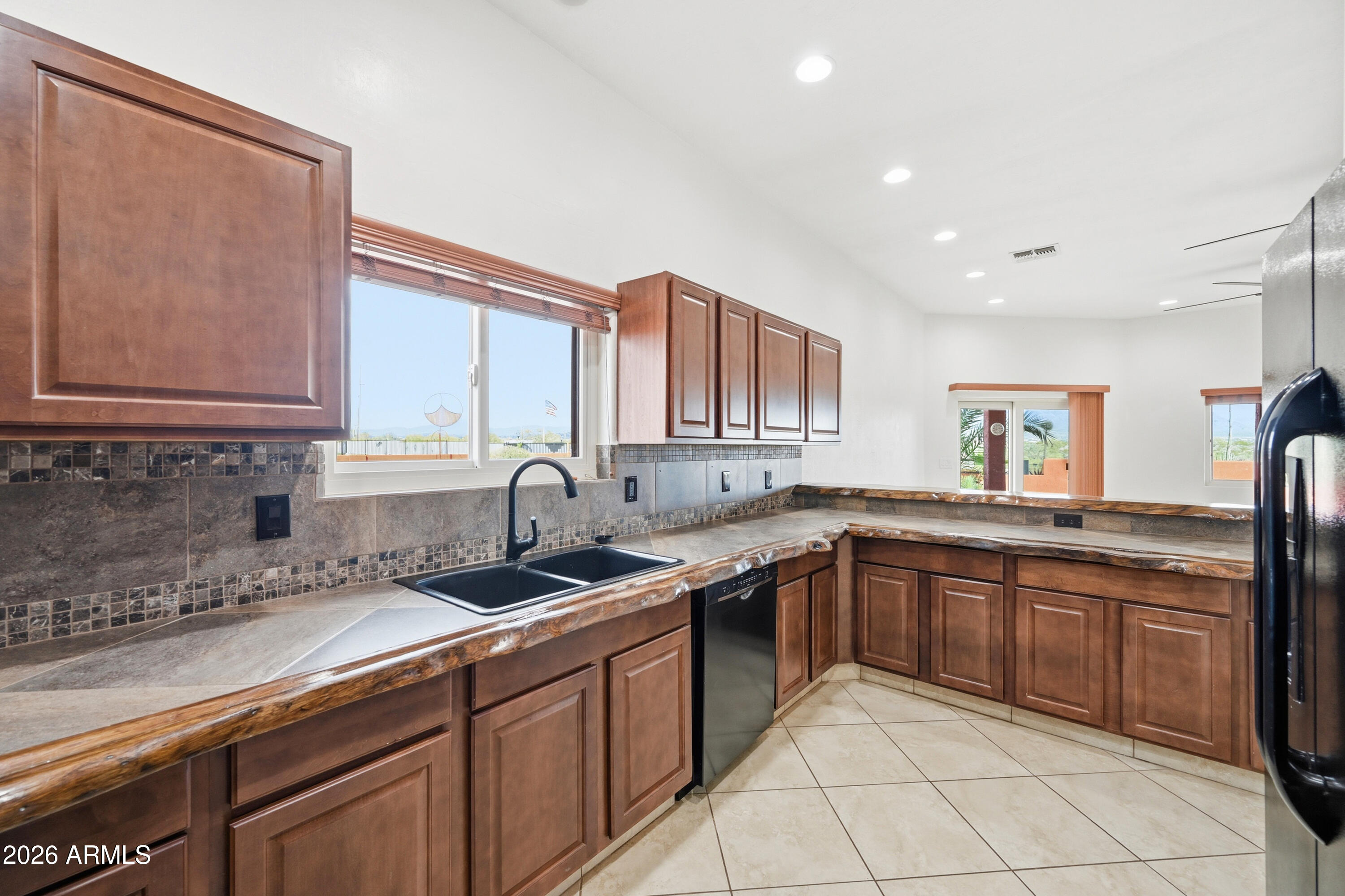 318 South Goldfield Road Apache Junction, AZ 85119 - Photo 12 of 56 8_017_dsc_2838