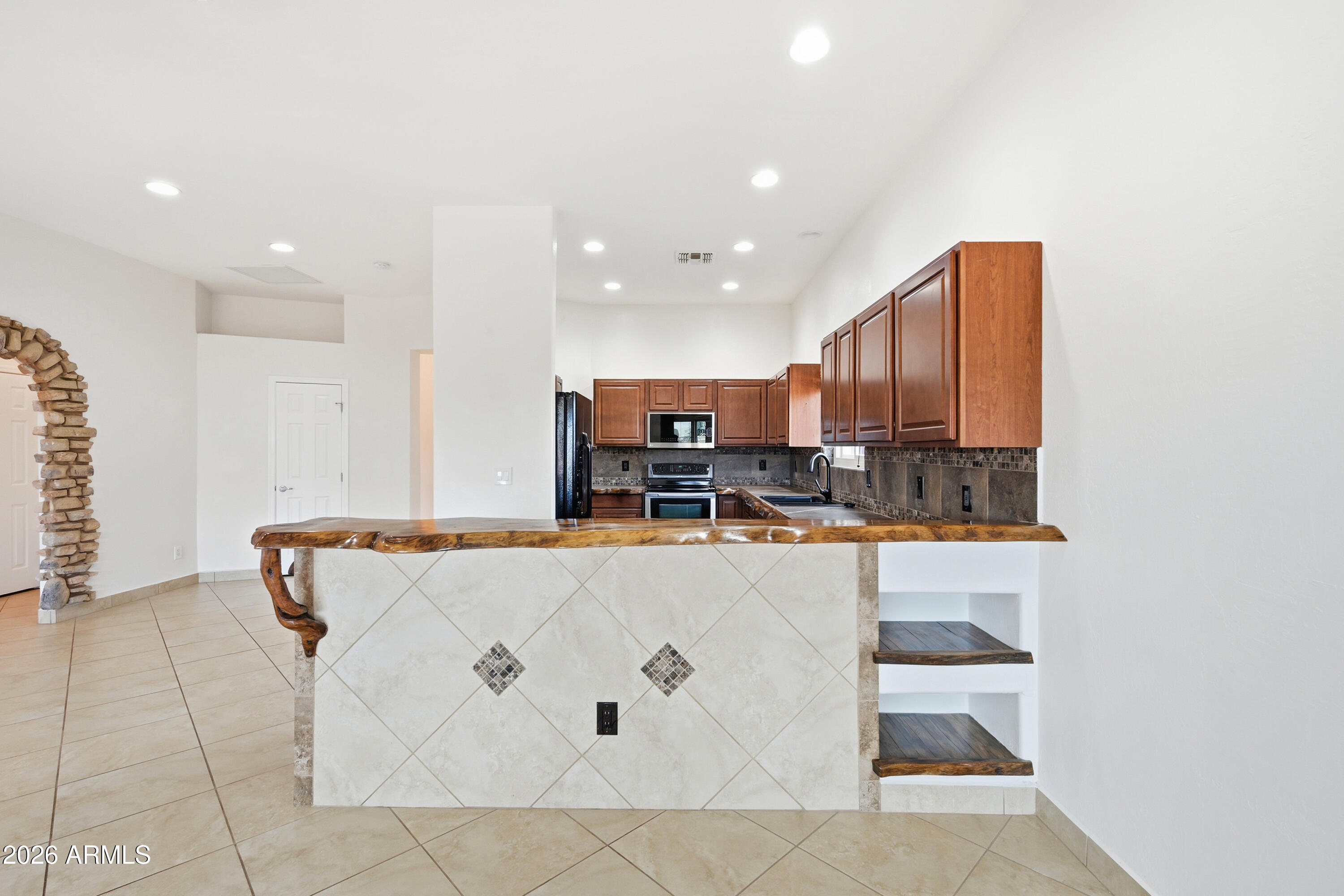 318 South Goldfield Road Apache Junction, AZ 85119 - Photo 13 of 56 9_018_dsc_2843