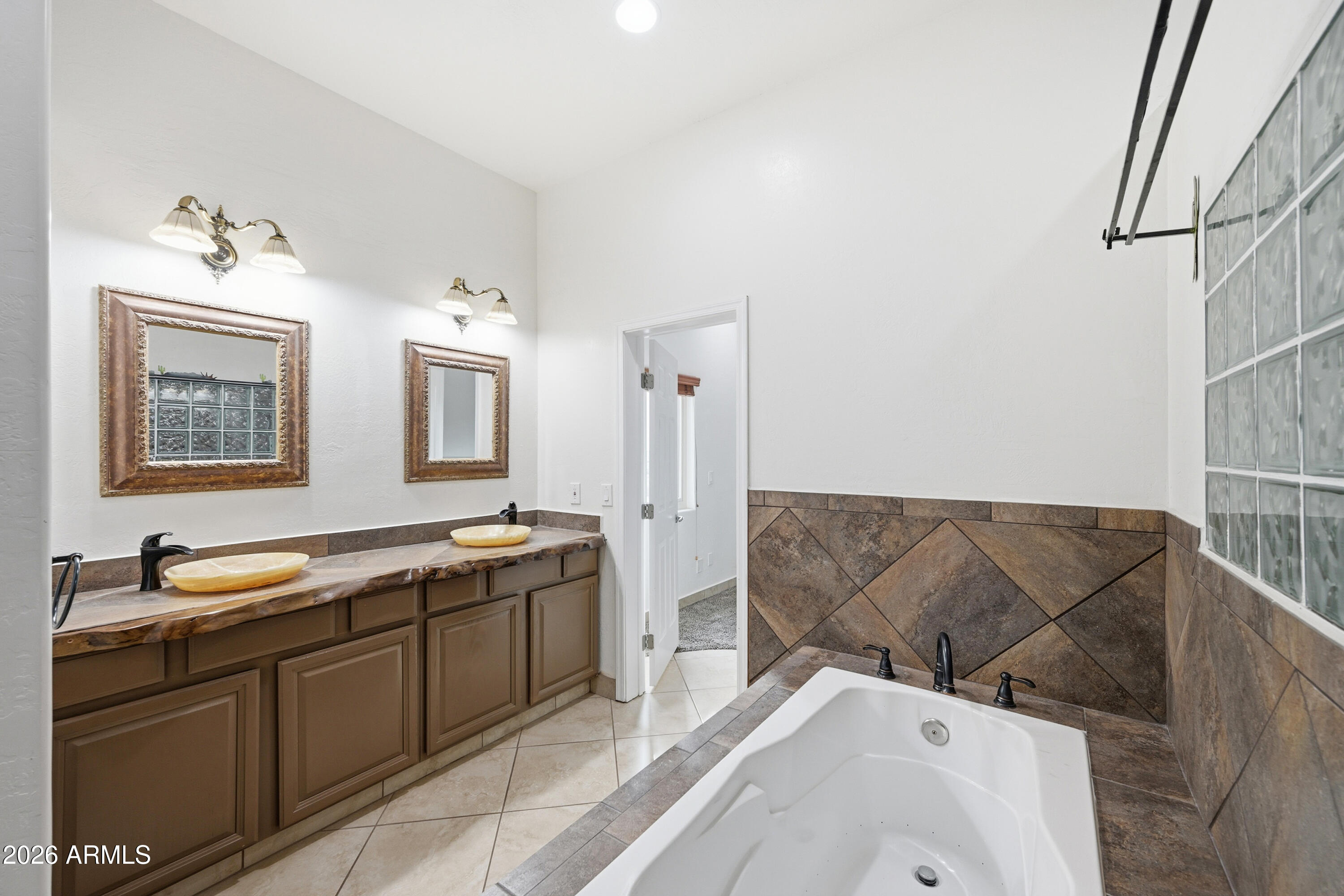 318 South Goldfield Road Apache Junction, AZ 85119 - Photo 24 of 56 18_030_dsc_2903