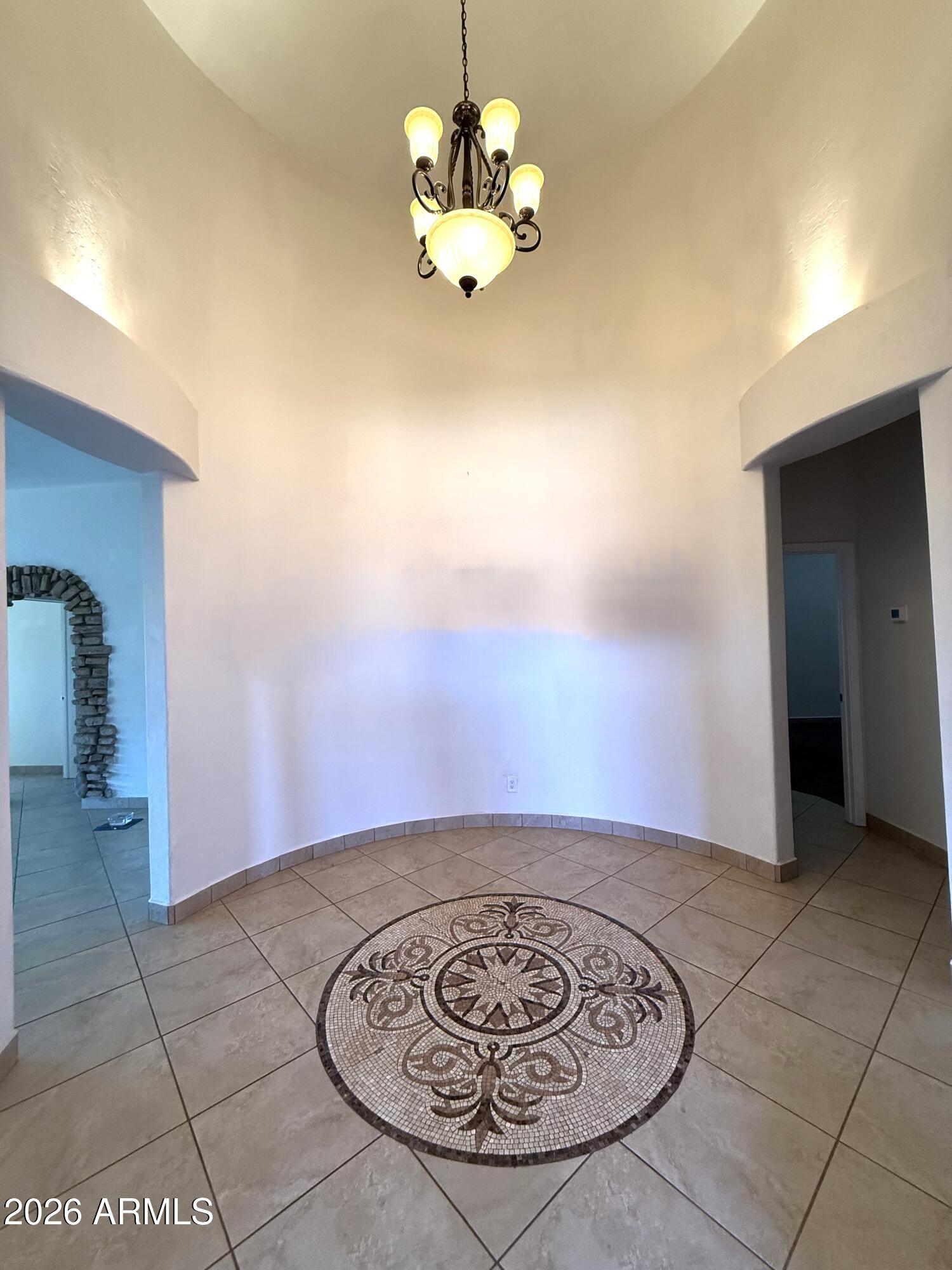 318 South Goldfield Road Apache Junction, AZ 85119 - Photo 9 of 56 entry