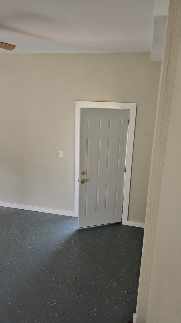 309 North Market Street Hoopeston, IL 60942 - Photo 37 of 45 a view of empty room