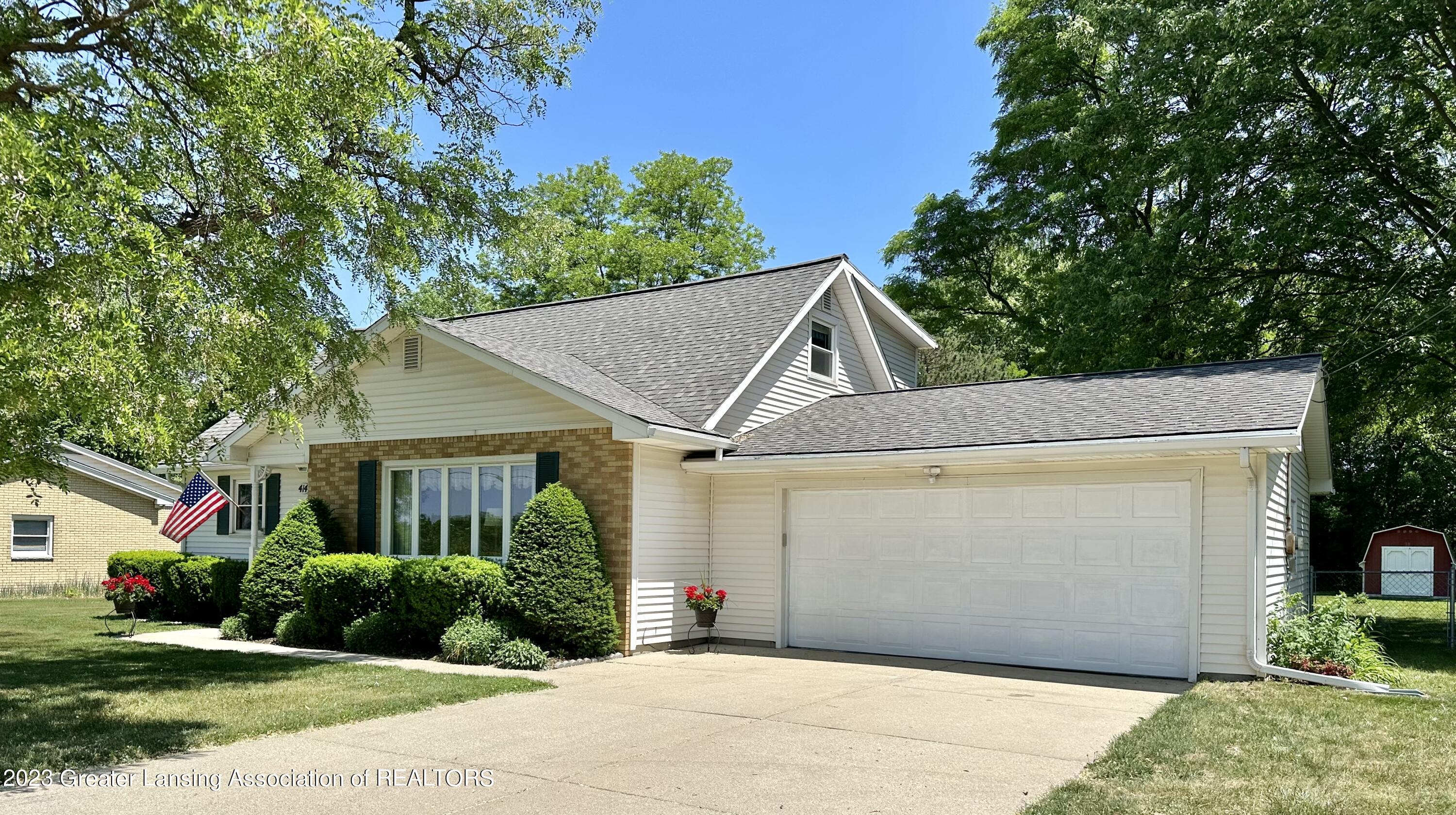 414 North Creyts Road Lansing, MI 48917 - Photo 3 of 80 Front
