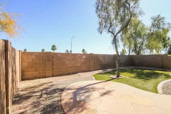 $2,200 | 3879 South Conestoga Road, Apache Junction, AZ 85119