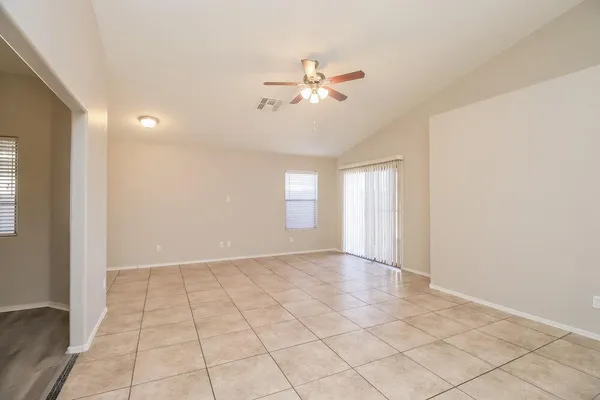 $2,070 | 3879 South Conestoga Road, Apache Junction, AZ 85119