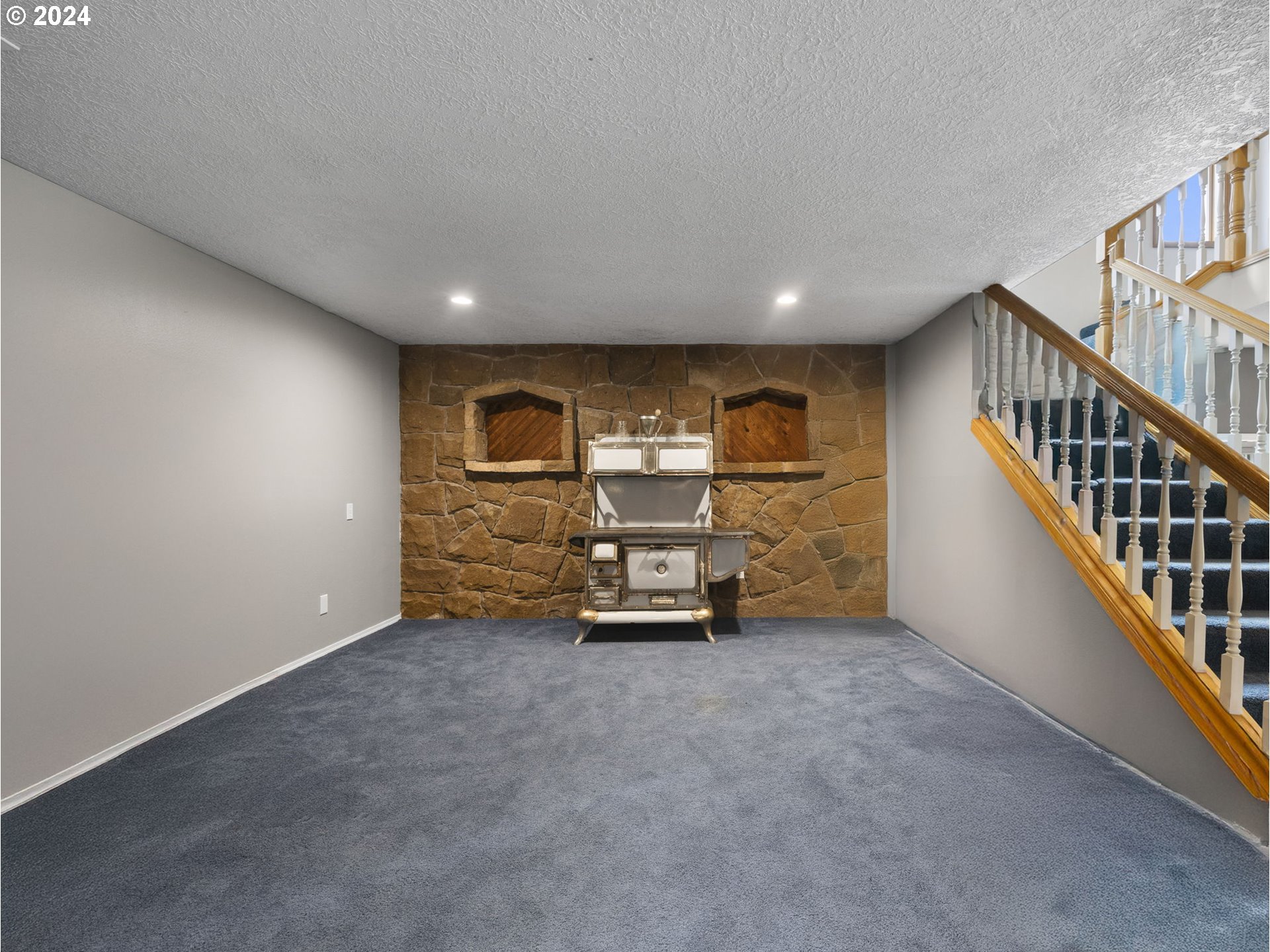 30252 Southeast Bluff Road Gresham, OR 97080 - Photo 16 of 43 Bonus Room