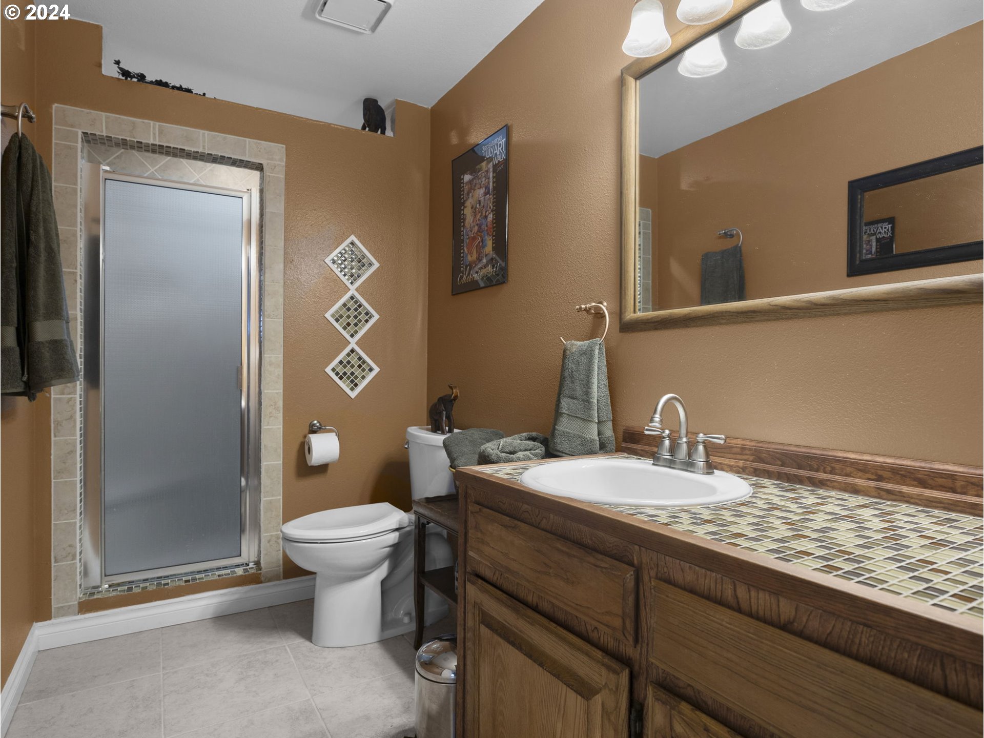 30252 Southeast Bluff Road Gresham, OR 97080 - Photo 28 of 43 Bathroom
