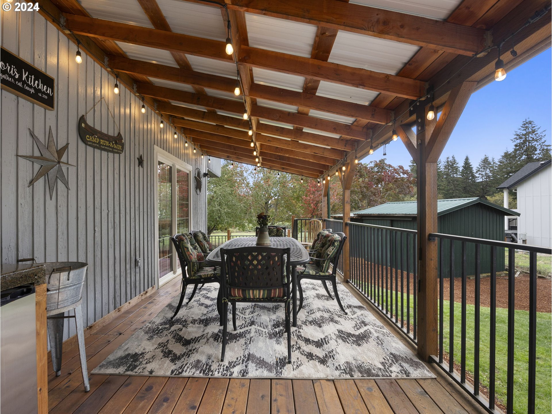 30252 Southeast Bluff Road Gresham, OR 97080 - Photo 31 of 43 Deck