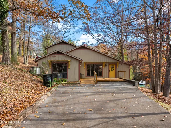 $699,950 | 1634 Spruce Drive, Sevierville, TN 37876
