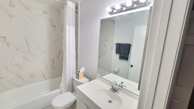 $215,000 | 3105 Southeast Aster Lane, Unit 1806, Stuart, FL 34994