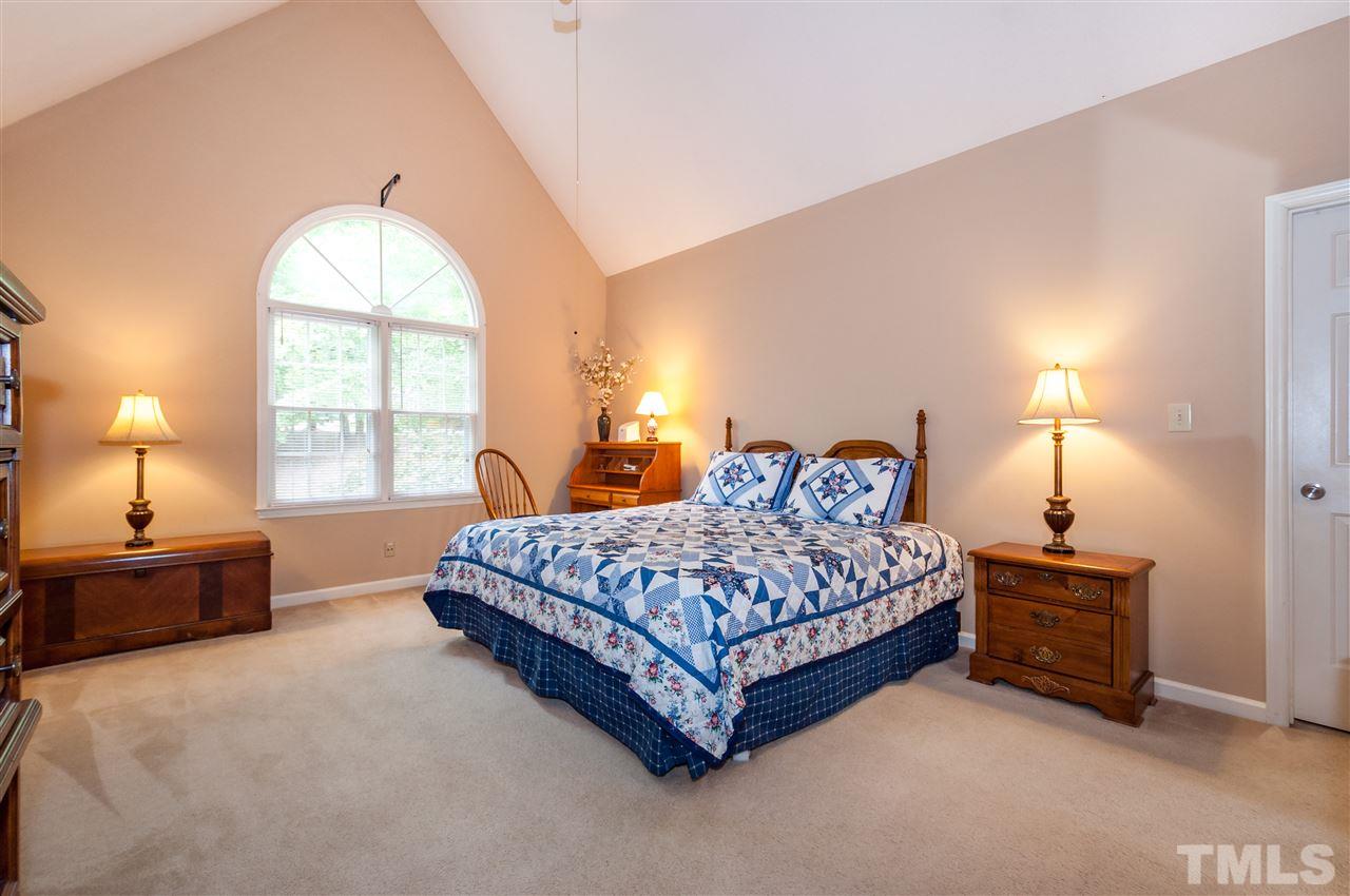 5956 Dunbarton Way Raleigh, NC 27613 - Photo 13 of 25