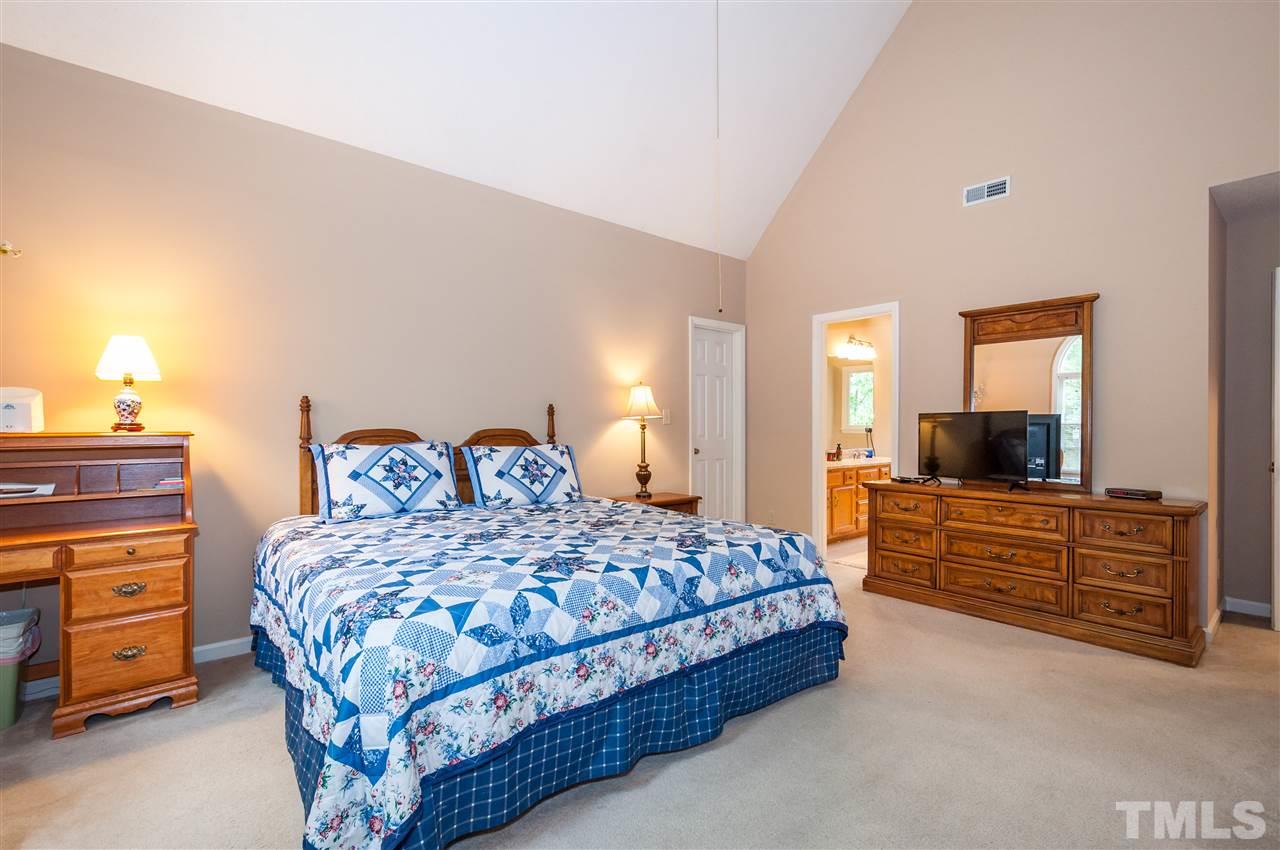 5956 Dunbarton Way Raleigh, NC 27613 - Photo 14 of 25