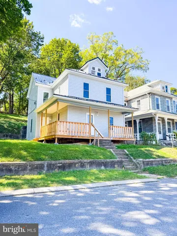 $182,900 | 32 Mann Avenue, Yeagertown, PA 17099