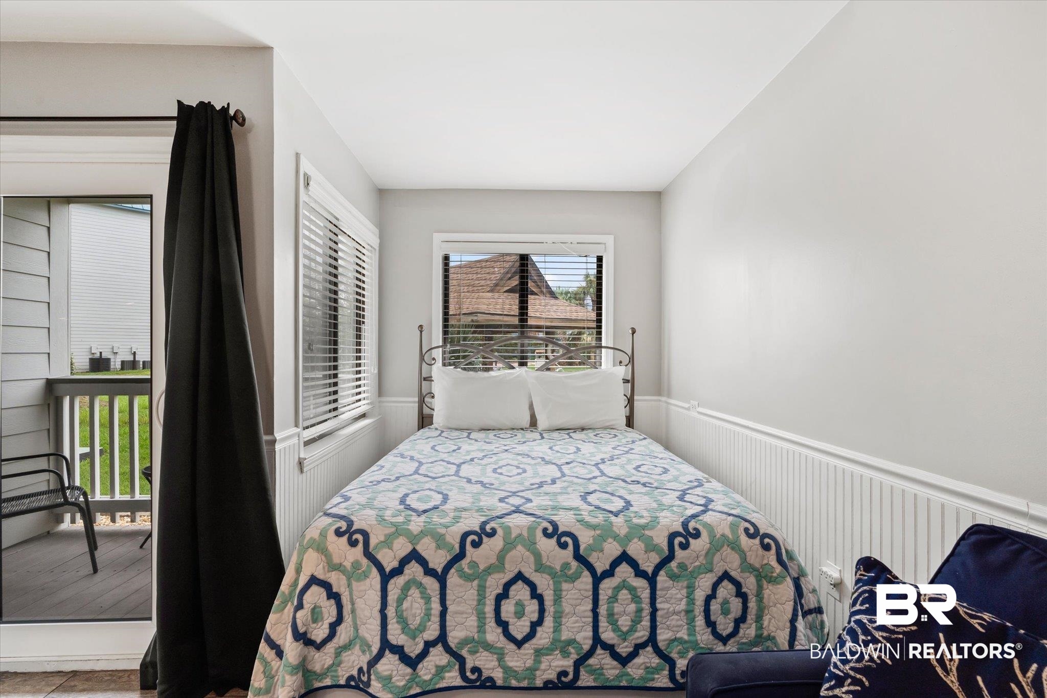 497 Plantation Road, Unit 1164 Gulf Shores, AL 36542 - Photo 10 of 20 View of bedroom