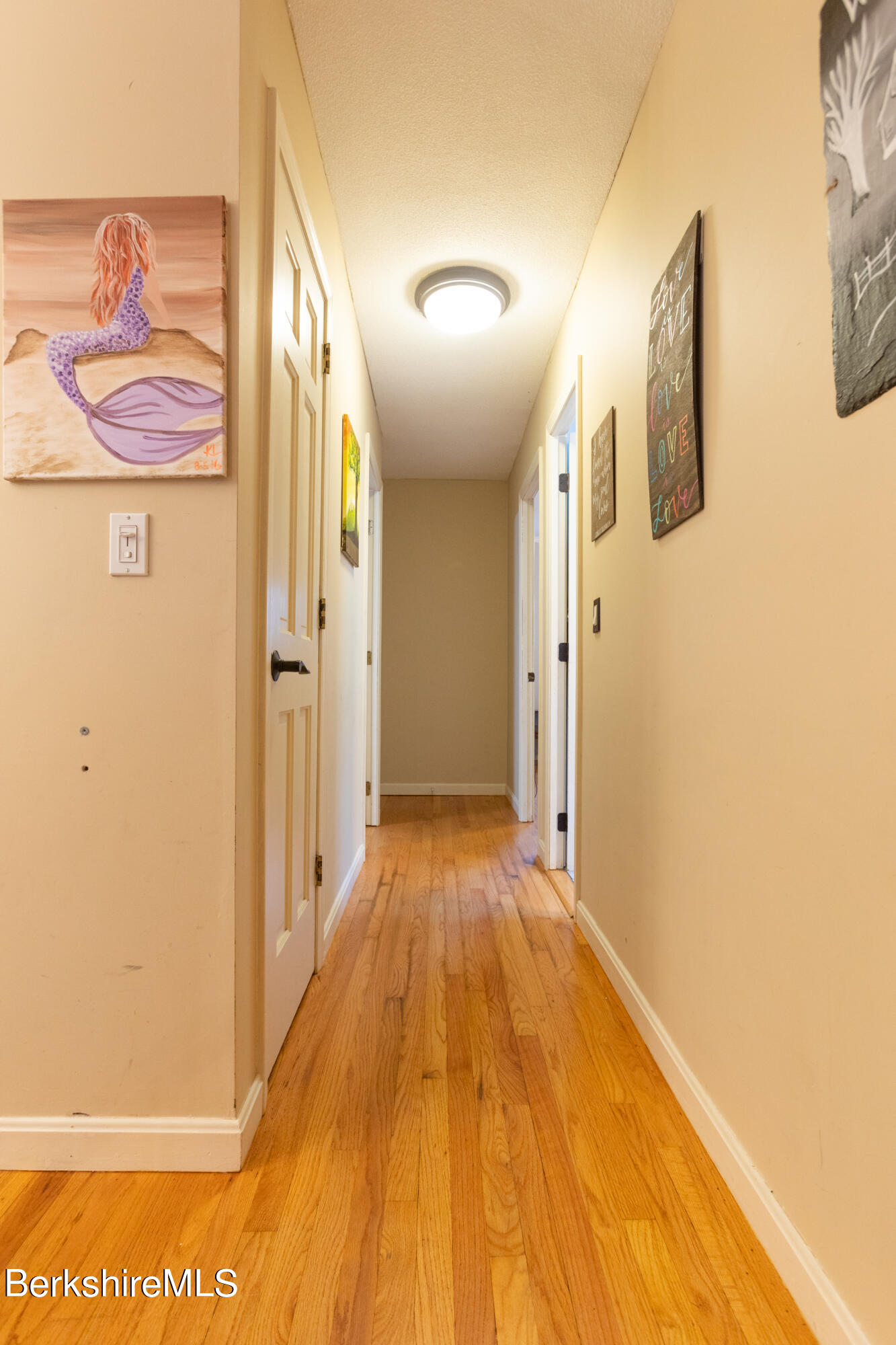 180 Partridge Road Pittsfield, MA 01201 - Photo 15 of 39 image-72