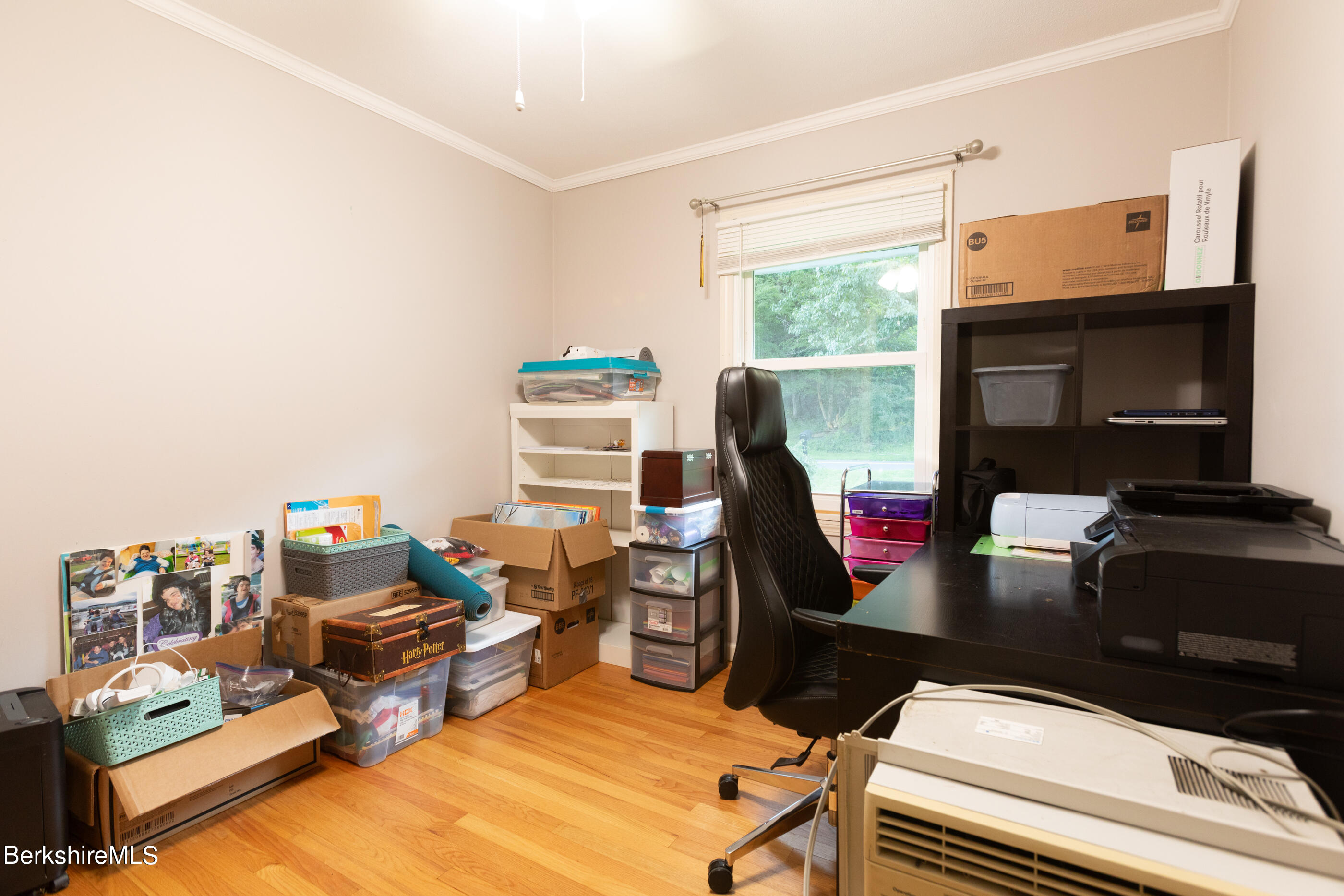 180 Partridge Road Pittsfield, MA 01201 - Photo 20 of 39 image-68