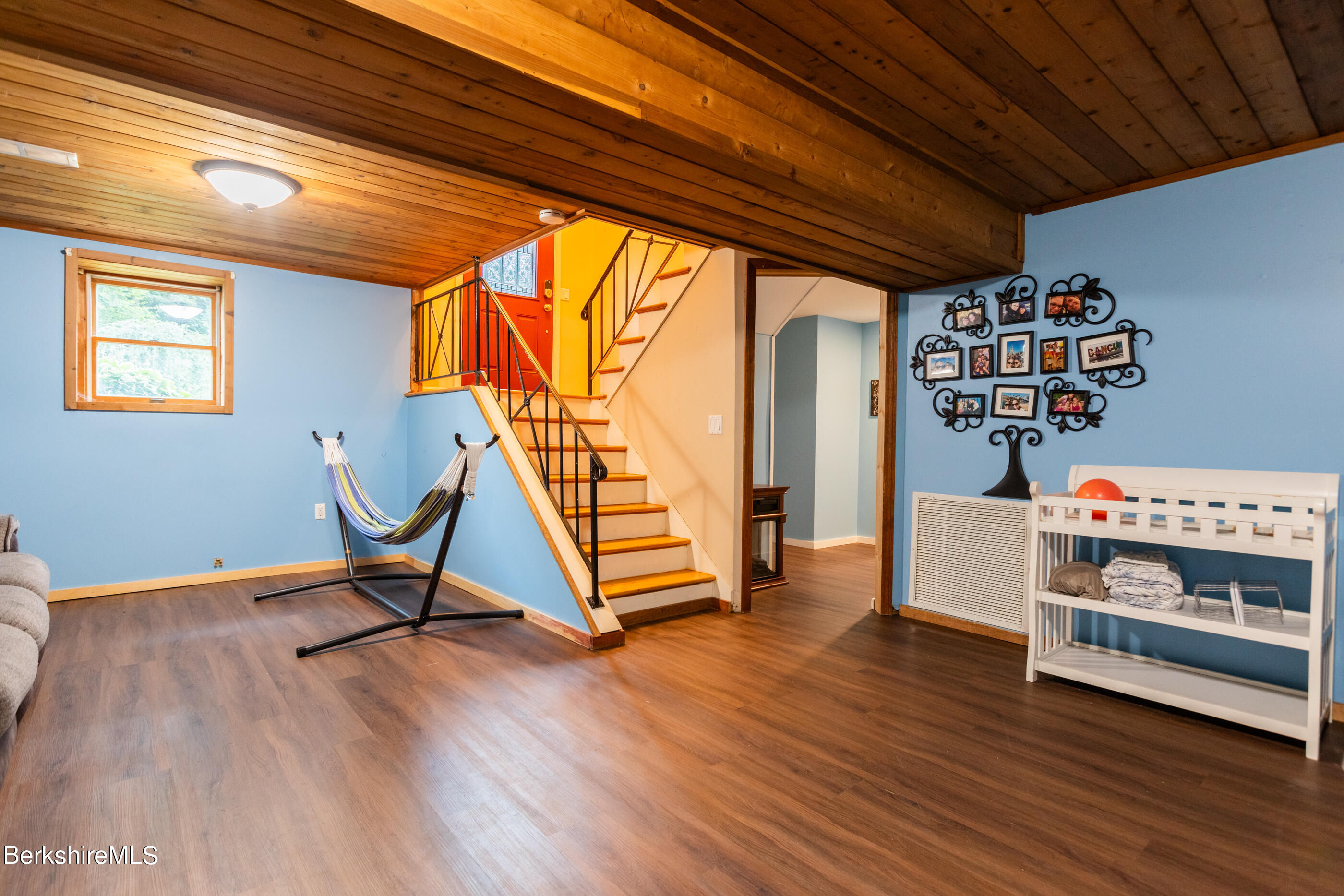 180 Partridge Road Pittsfield, MA 01201 - Photo 24 of 39 image-75
