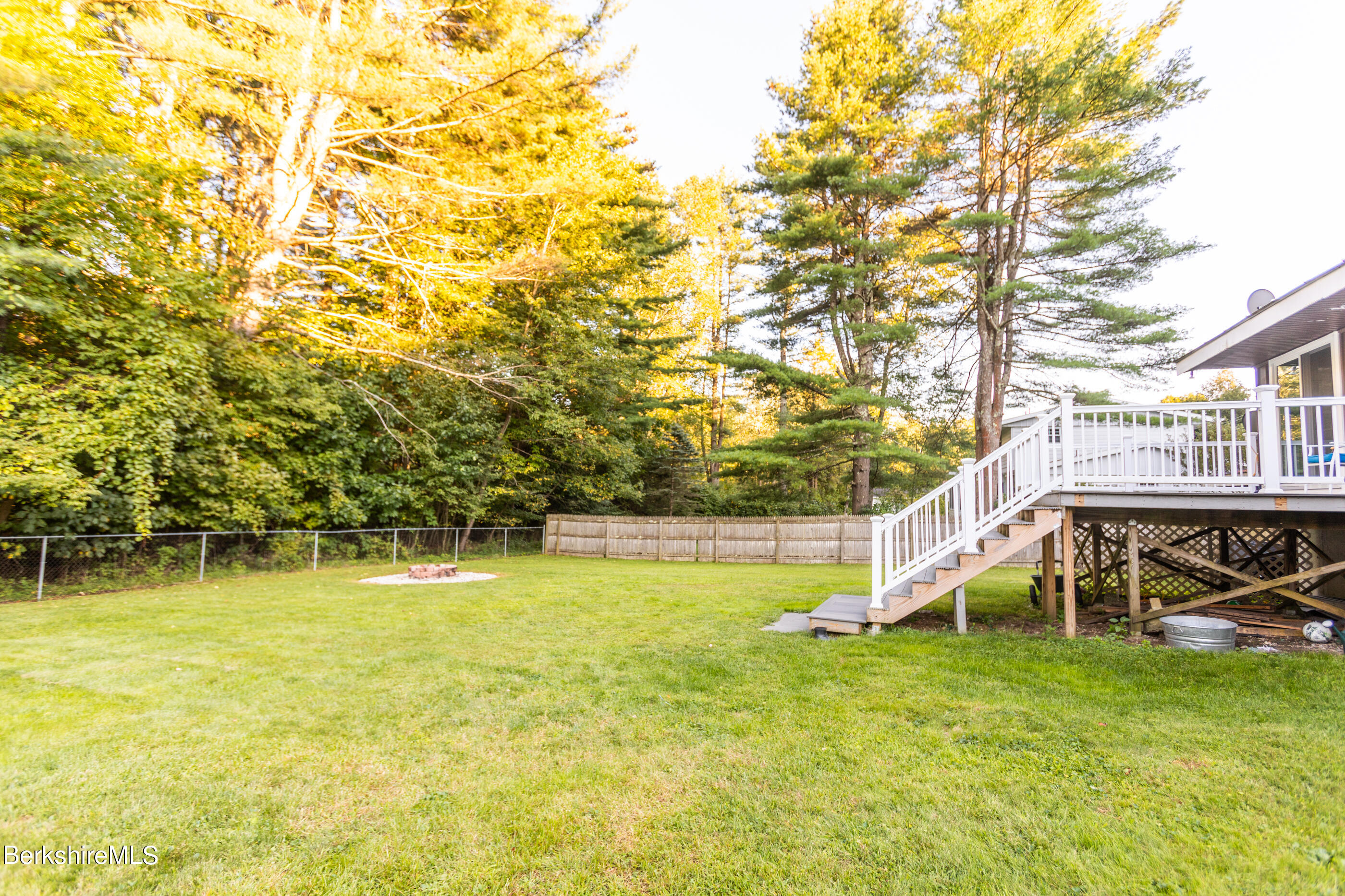 180 Partridge Road Pittsfield, MA 01201 - Photo 33 of 39 image-88