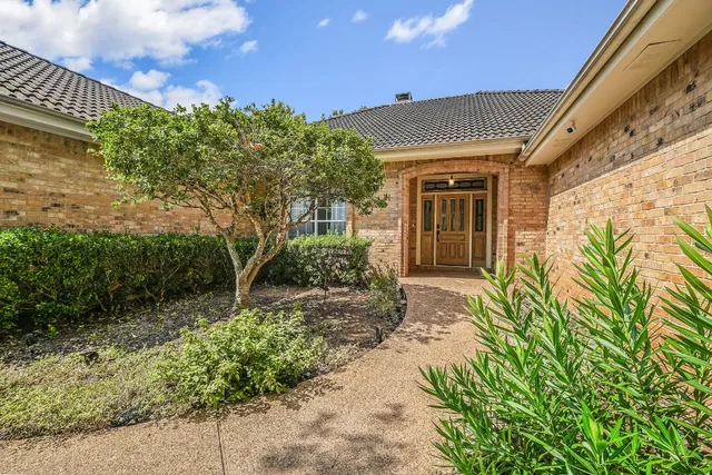 $655,000 | 10020 Wild Dunes Drive, Austin, TX 78747