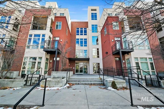 $408,000 | 412 South 13th Street, Unit 208, Boise, ID 83702
