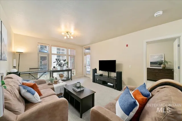 $408,000 | 412 South 13th Street, Unit 208, Boise, ID 83702