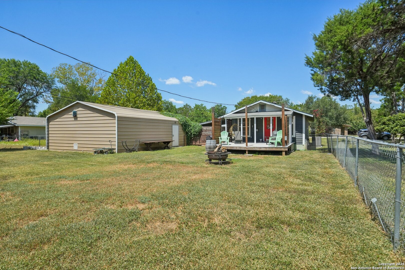 1038 Plateau Ridge New Braunfels, TX 78132 - Photo 18 of 18 a front view of a house with a garden