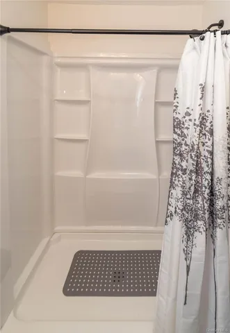 $330,000 | 680 Old Rte 17, Livingston Manor, NY 12758