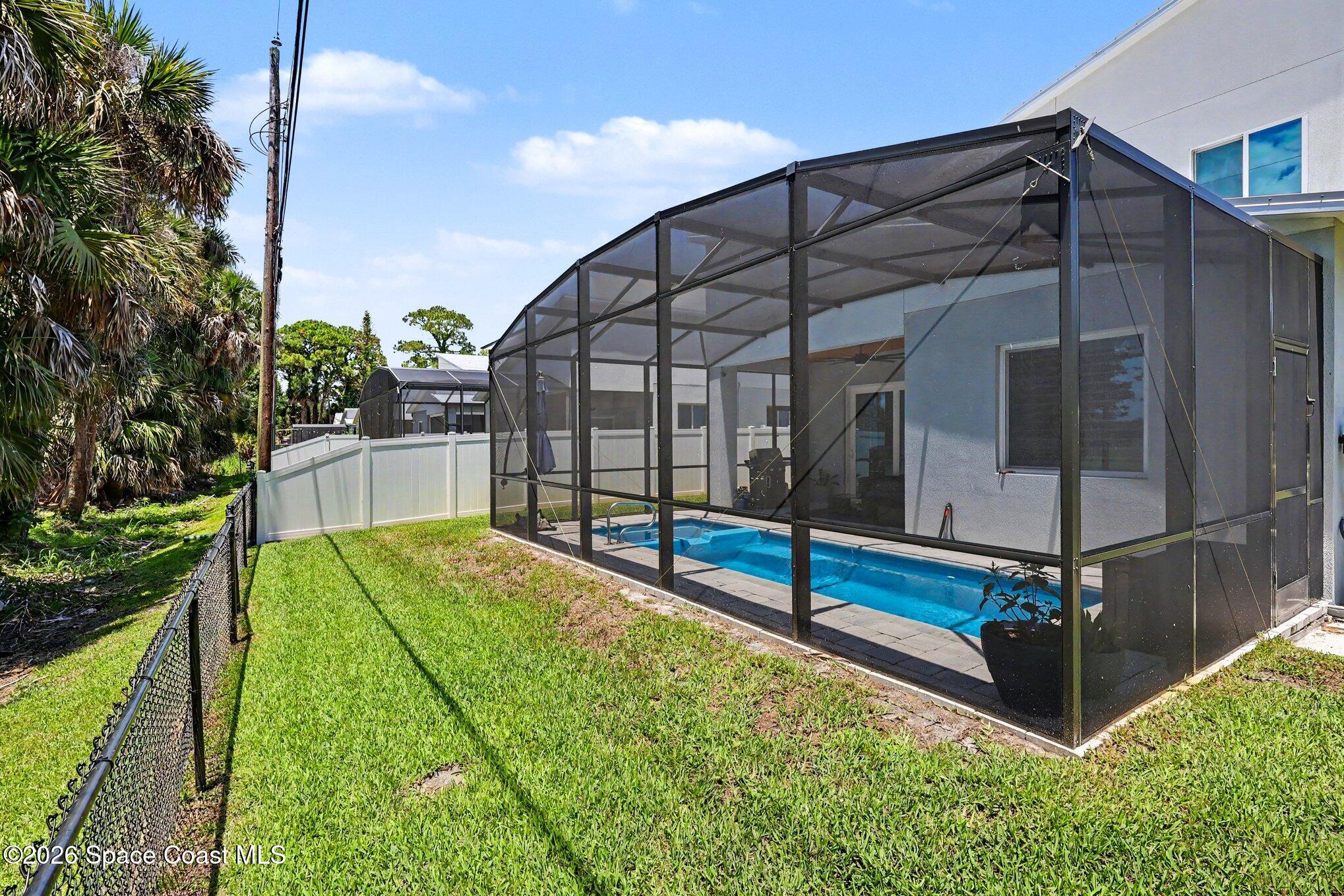 2188 Country Club Road Melbourne, FL 32901 - Photo 38 of 39 036_file_1108