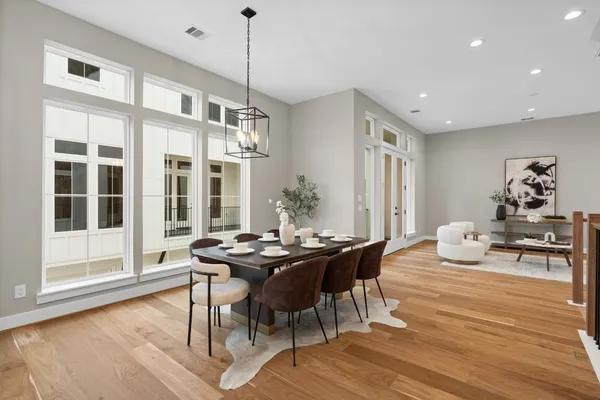$499,900 | 1193 West 19th Street, Houston, TX 77008